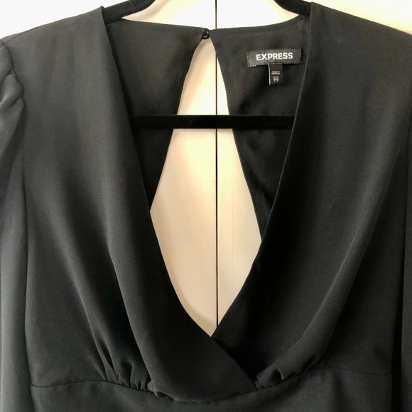 Stunning Express Puff-Shoulder V-Front Open-Back Long-Sleeve Crop Blouse XXS - Picture 4 of 16